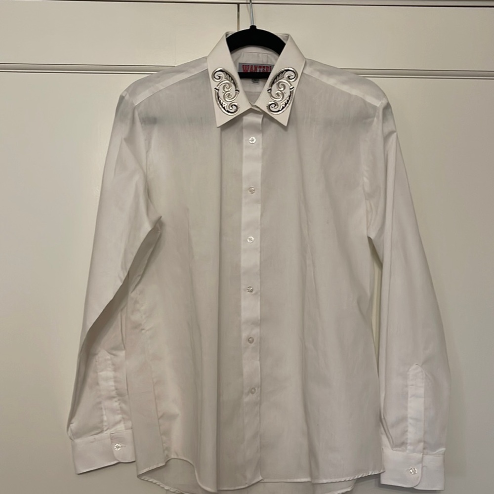 Woman’s Button down blouse